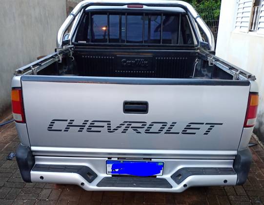 CHEVROLET S10 2.2 MPFI DLX 4X2 CS 8V GASOLINA 2P MANUAL